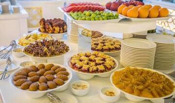 Улучшенный двухместный номер с 2 отдельными кроватями и видом на море в Отеле Kobuleti Pearl Of Sea Hotel & Spa